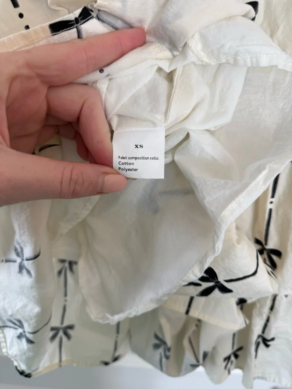 Bow Print Ruffle Dress - Picture 3 of 5